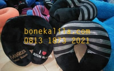 Souvenir Bantal Leher Love Buton | Produksi Bantal Leher
