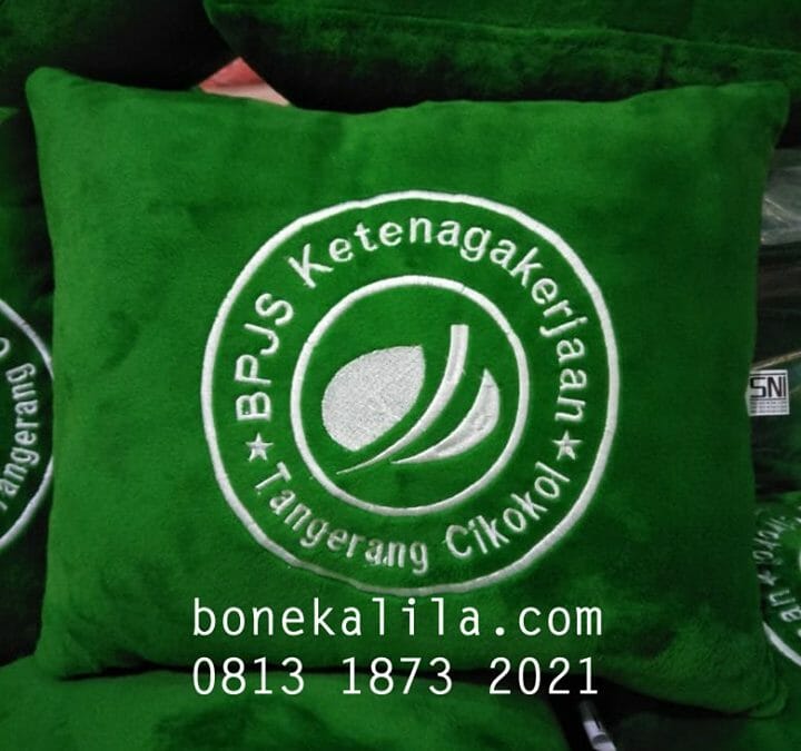 souvenir bantal promosi bpjs 01